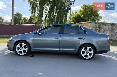 Седан Volkswagen Jetta 2007 в Луцке