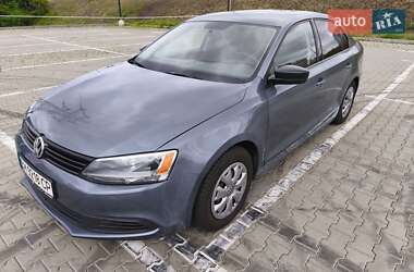 Седан Volkswagen Jetta 2014 в Киеве