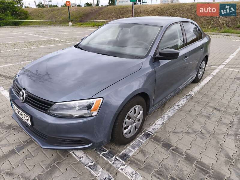 Volkswagen Jetta 2014
