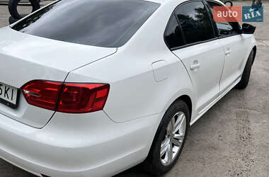 Volkswagen Jetta 2012 Volkswagen Jetta 2012