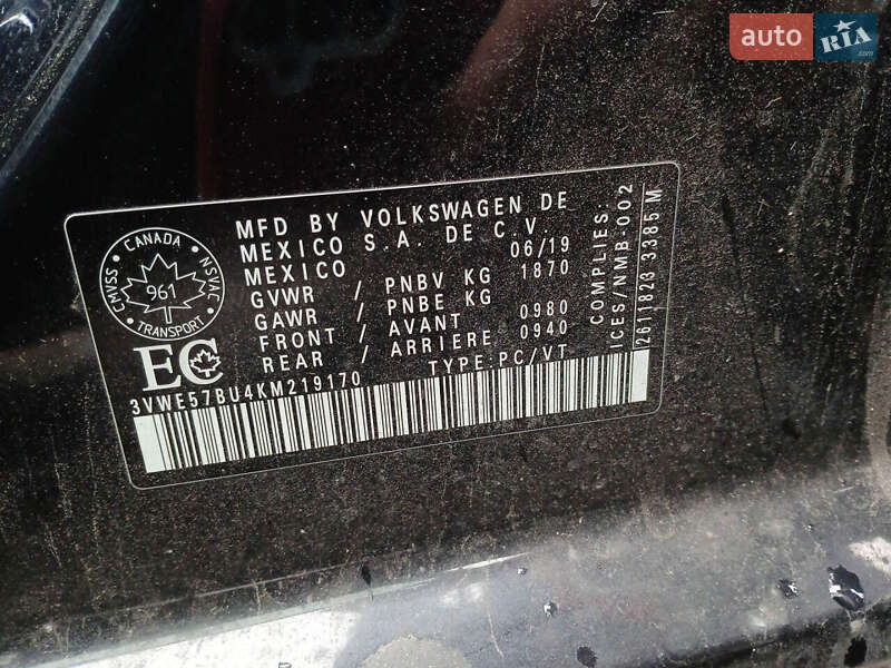 Седан Volkswagen Jetta 2019 в Львове