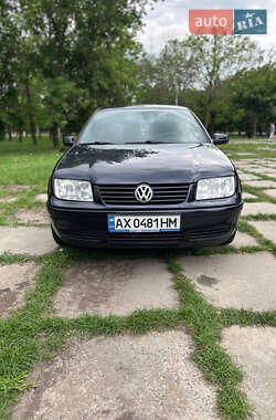 Седан Volkswagen Jetta 1999 в Харькове