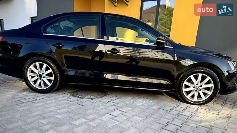 Volkswagen Jetta 2011