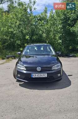 Седан Volkswagen Jetta 2016 в Полтаве