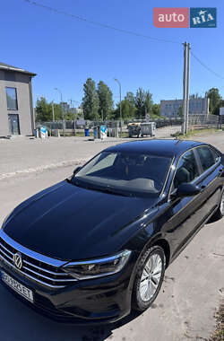 Седан Volkswagen Jetta 2020 в Львові