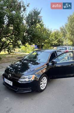 Седан Volkswagen Jetta 2014 в Киеве