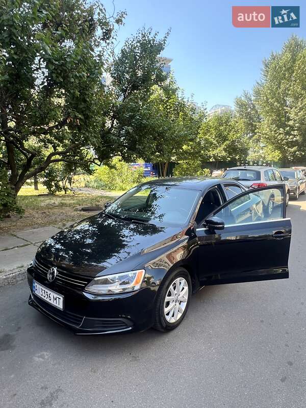 Volkswagen Jetta 2014