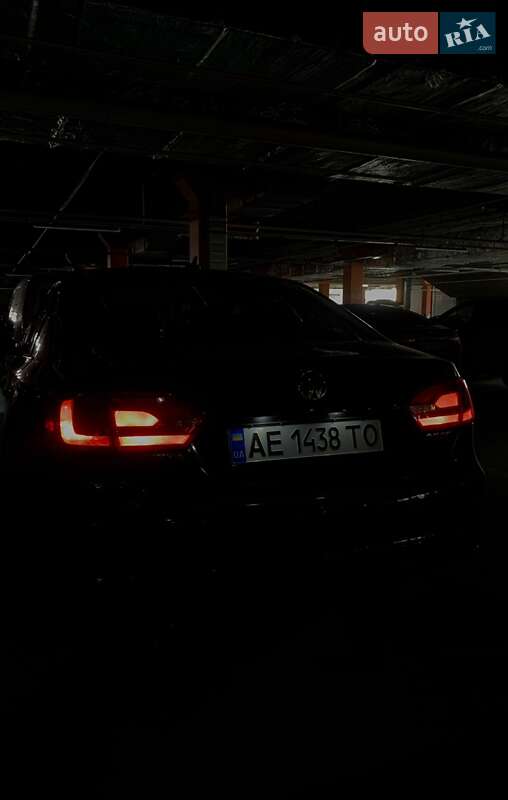 Седан Volkswagen Jetta 2011 в Києві