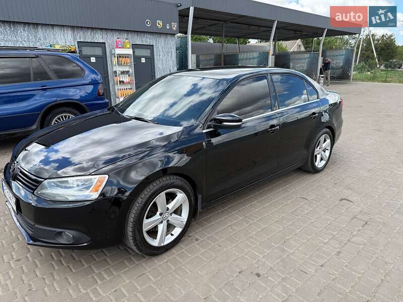 Volkswagen Jetta 2014