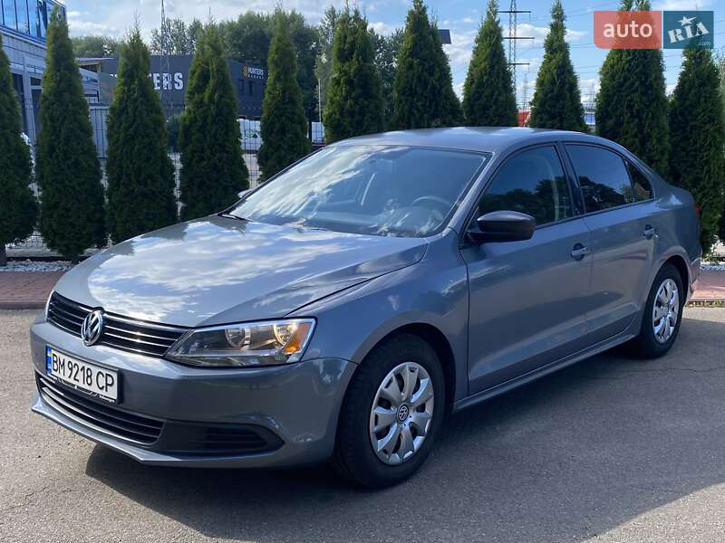 Volkswagen Jetta 2014