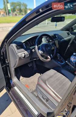 Седан Volkswagen Jetta 2013 в 