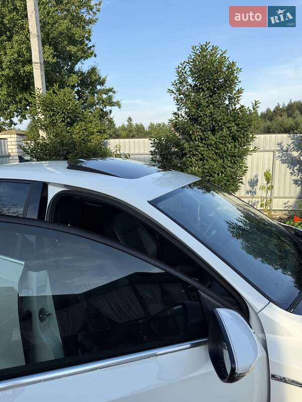 Седан Volkswagen Jetta 2015 в Києві