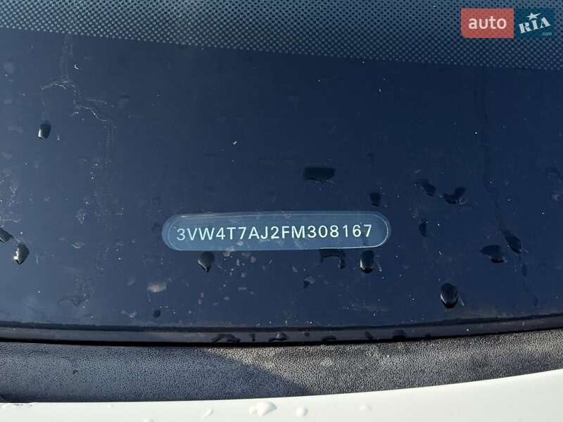 Седан Volkswagen Jetta 2015 в Києві