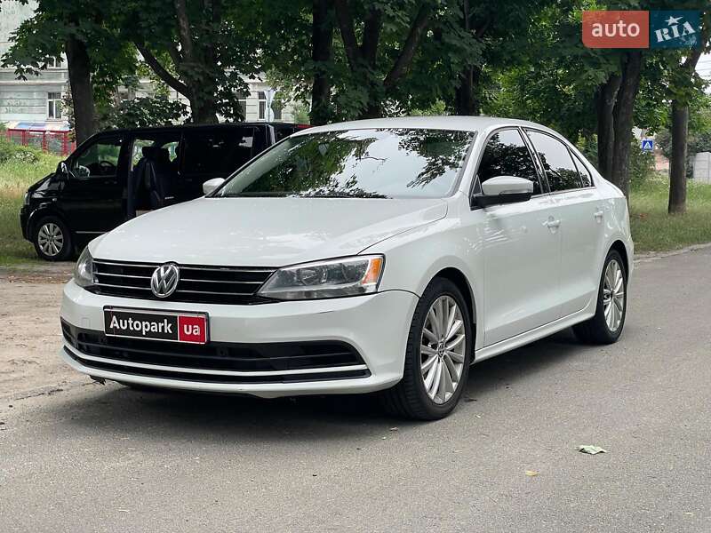 Седан Volkswagen Jetta 2016 в Киеве
