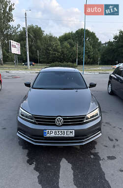 Седан Volkswagen Jetta 2016 в Запорожье