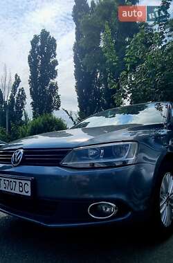 Volkswagen Jetta 2012