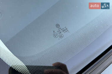Седан Volkswagen Jetta 2016 в 