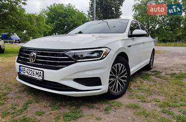 Седан Volkswagen Jetta 2018 в Ірпені