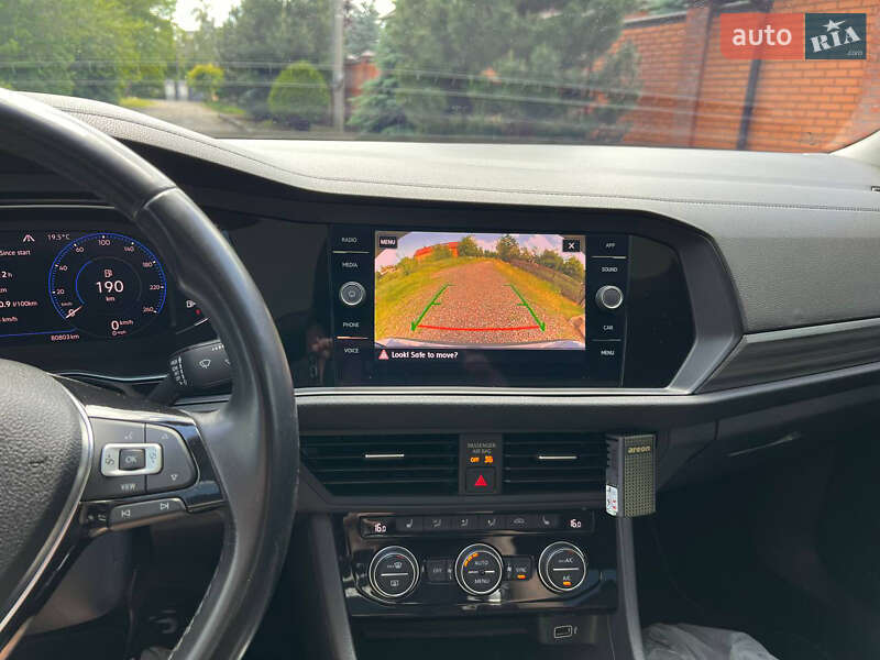 Седан Volkswagen Jetta 2018 в Кривом Роге