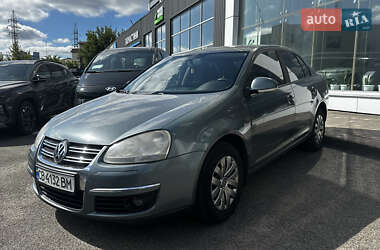 Седан Volkswagen Jetta 2008 в Киеве