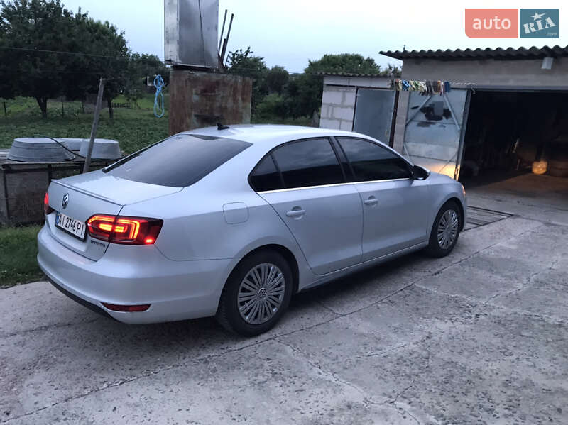 Седан Volkswagen Jetta 2012 в Яготині