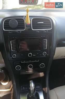 Универсал Volkswagen Jetta 2012 в 