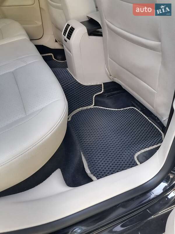 Универсал Volkswagen Jetta 2012 в Киеве