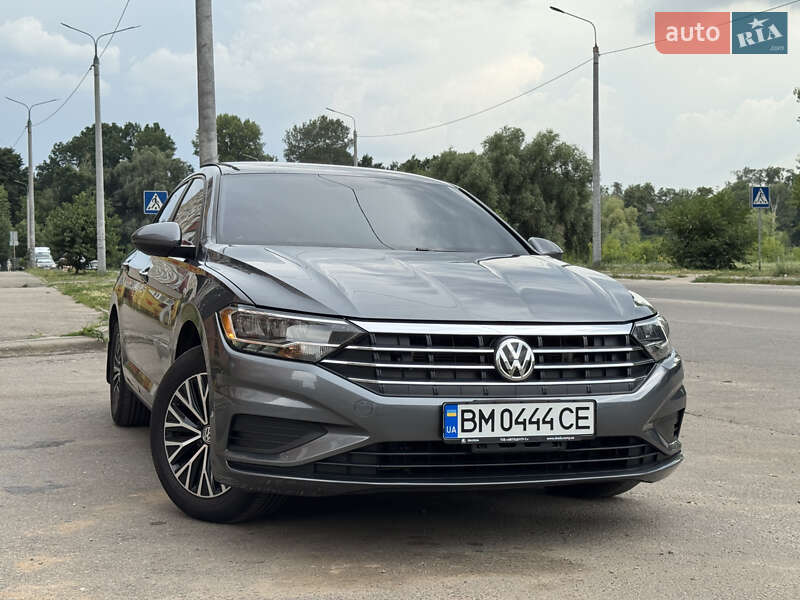 Седан Volkswagen Jetta 2019 в Сумах