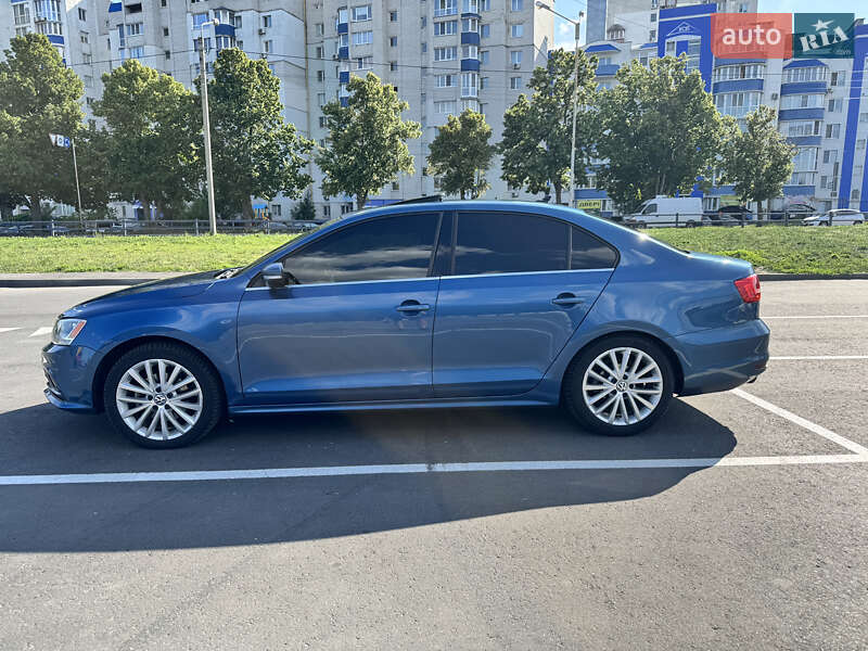 Седан Volkswagen Jetta 2014 в Чернигове