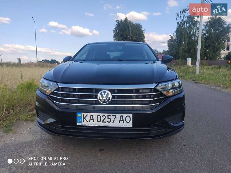 Volkswagen Jetta 2019