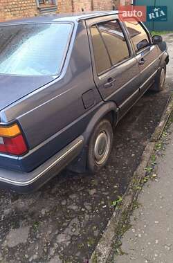 Седан Volkswagen Jetta 1988 в 