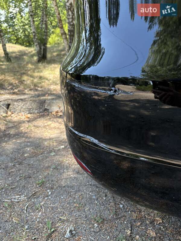 Седан Volkswagen Jetta 2012 в Черкасах