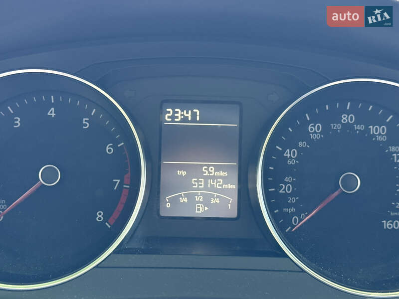 Седан Volkswagen Jetta 2016 в Харькове
