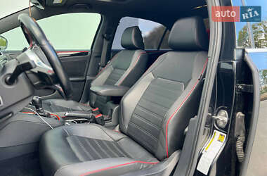 Седан Volkswagen Jetta 2015 в 