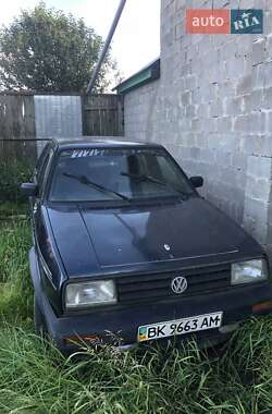 Седан Volkswagen Jetta 1990 в Сарнах