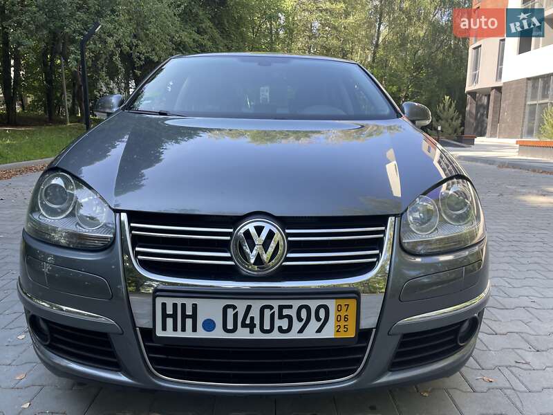 Седан Volkswagen Jetta 2008 в Тернополе
