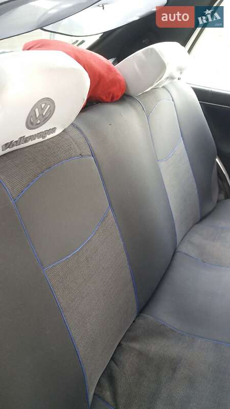 Седан Volkswagen Jetta 1987 в Надворной