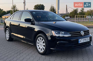 Седан Volkswagen Jetta 2017 в 