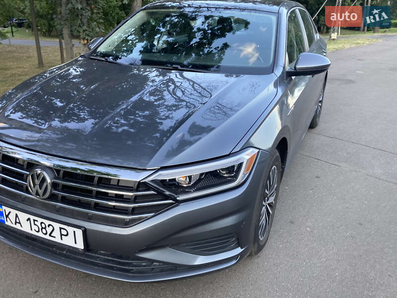 Volkswagen Jetta 2018