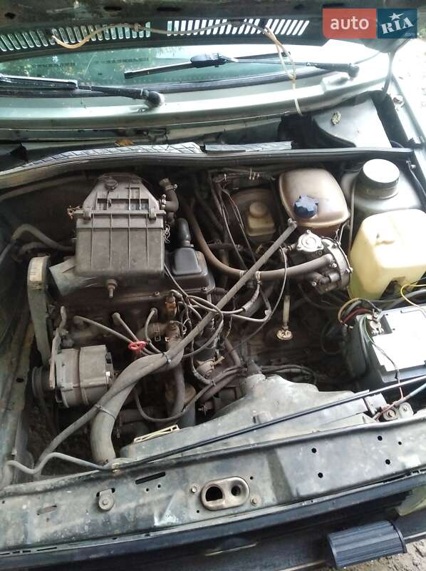 Седан Volkswagen Jetta 1987 в Чернигове