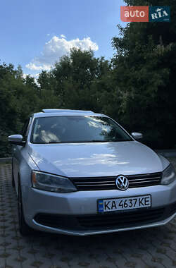 Седан Volkswagen Jetta 2010 в Борисполі