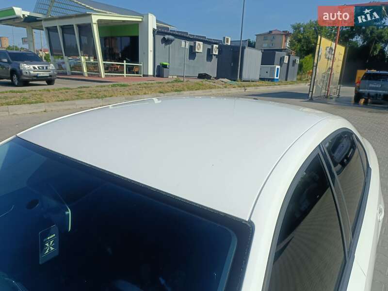 Седан Volkswagen Jetta 2012 в Василькове