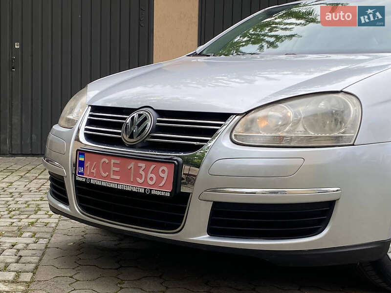 Седан Volkswagen Jetta 2007 в Самборе