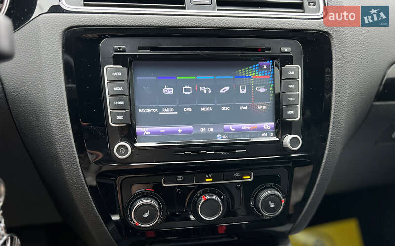 Седан Volkswagen Jetta 2014 в Львове