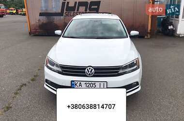 Седан Volkswagen Jetta 2015 в Трускавце