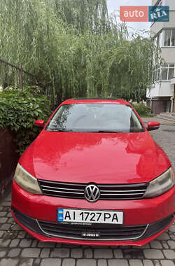 Седан Volkswagen Jetta 2013 в Ирпене
