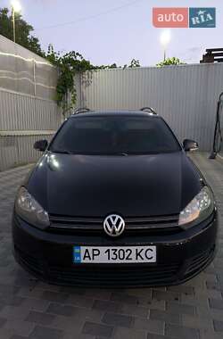 Седан Volkswagen Jetta 2012 в 