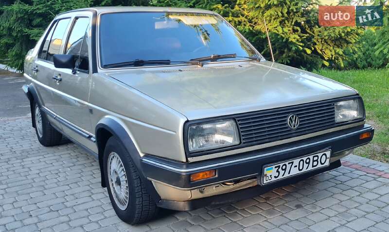 Седан Volkswagen Jetta 1984 в Ратным