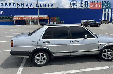 Седан Volkswagen Jetta 1986 в 