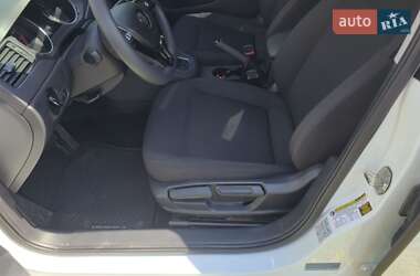 Седан Volkswagen Jetta 2016 в 